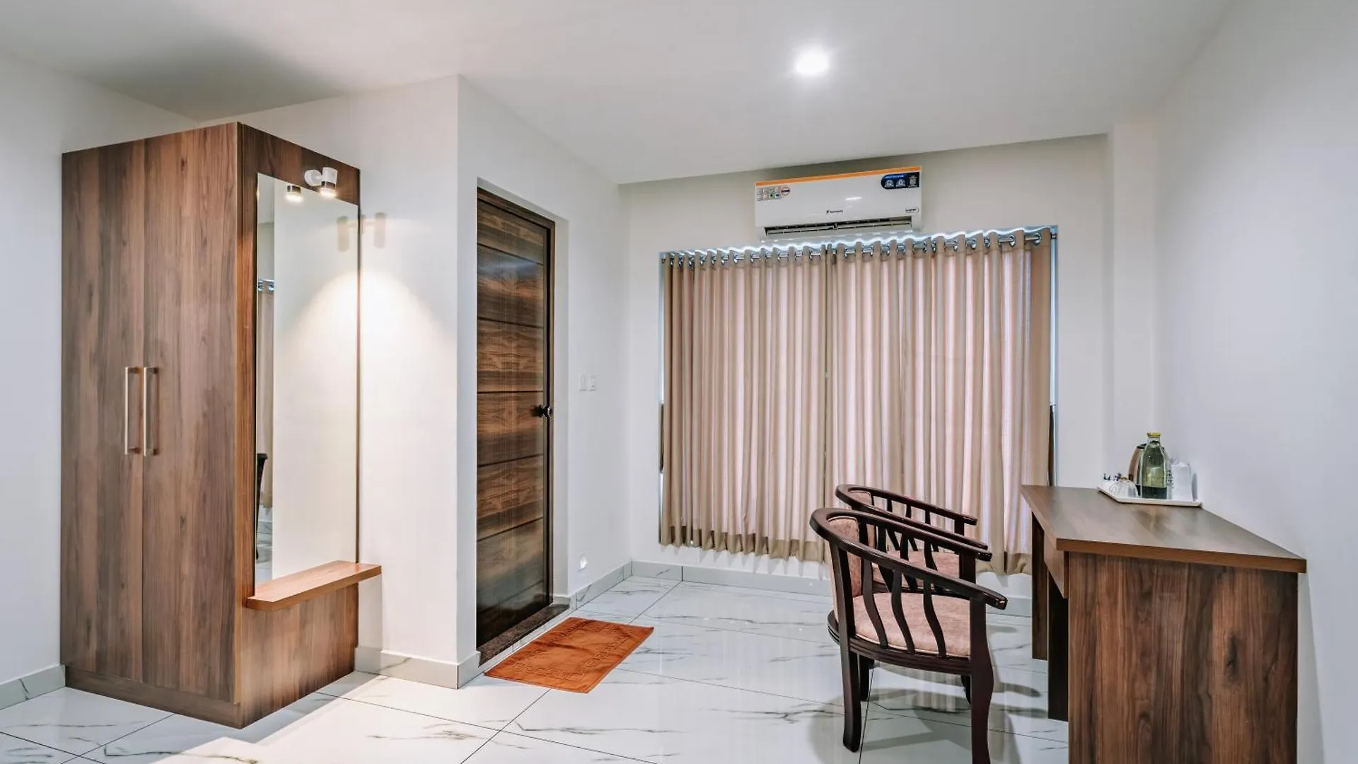 Mughal Suites Kochi Bed & Breakfast